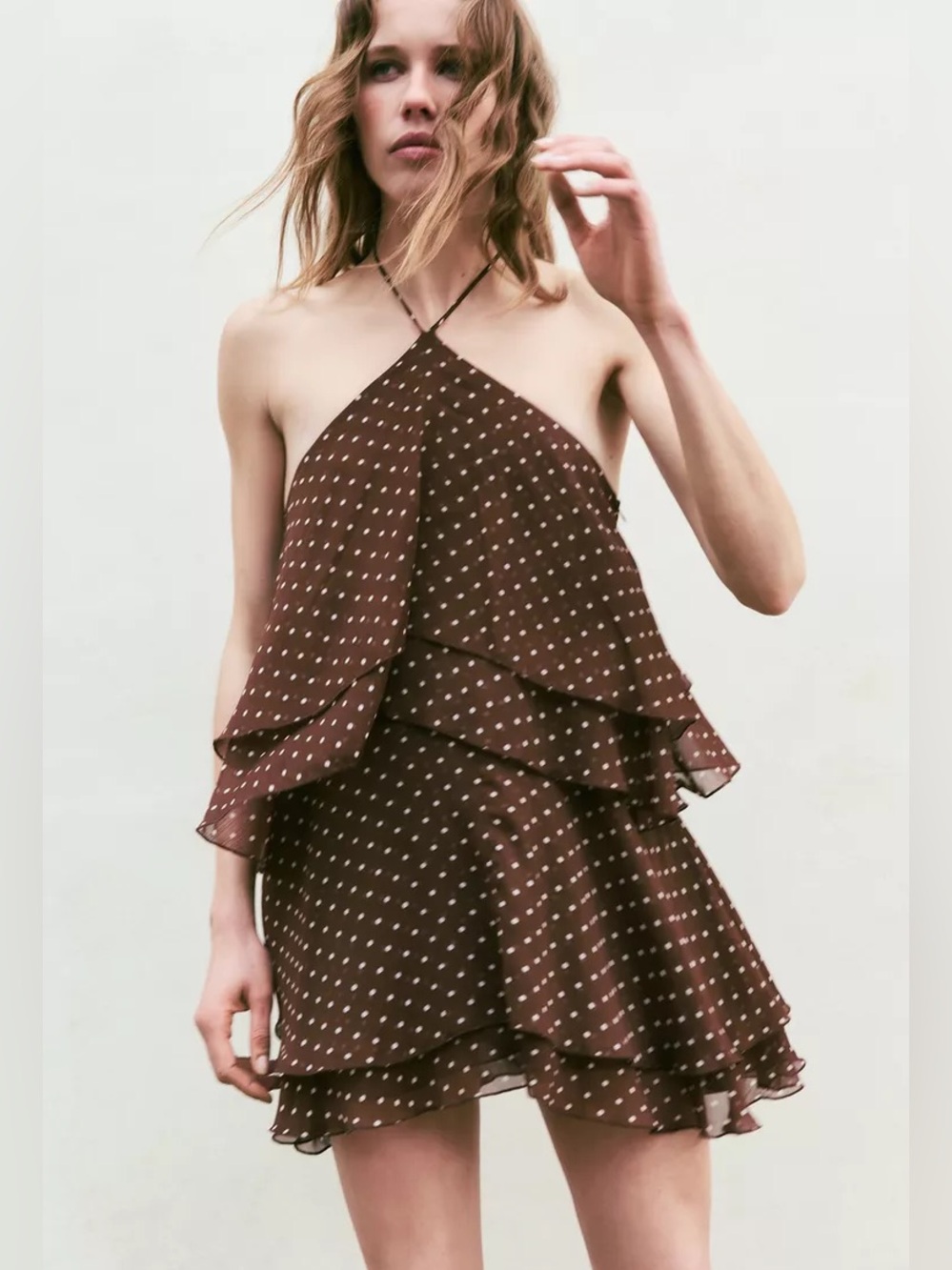 ZARA 
NWT RUFFLED POLKA DOT HALTER DRESS
CURRENT SPRING SEASON
XS
S